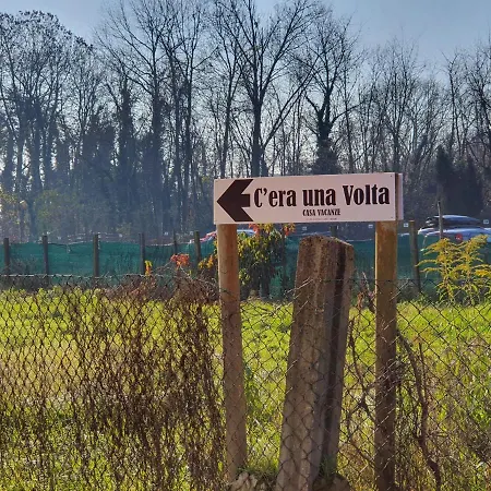 Alojamento de Acomodação e Pequeno-almoço C'era Volta